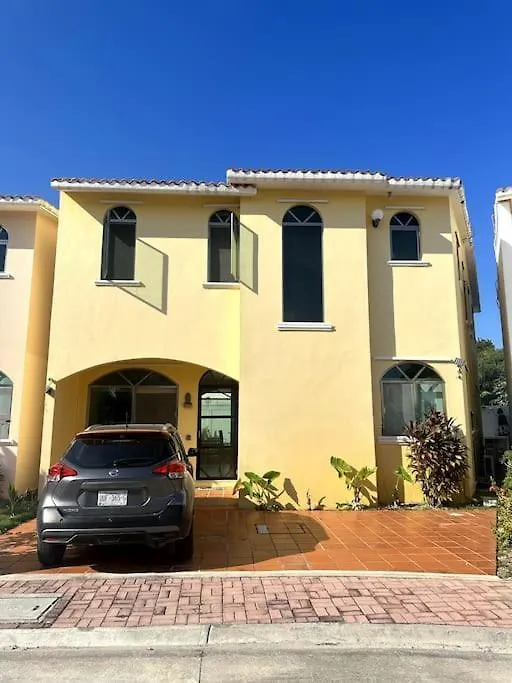 Hermosa Casa En Residencial Marbella Βίλα Πλάγια Ντελ Κάρμεν Σπίτι διακοπών